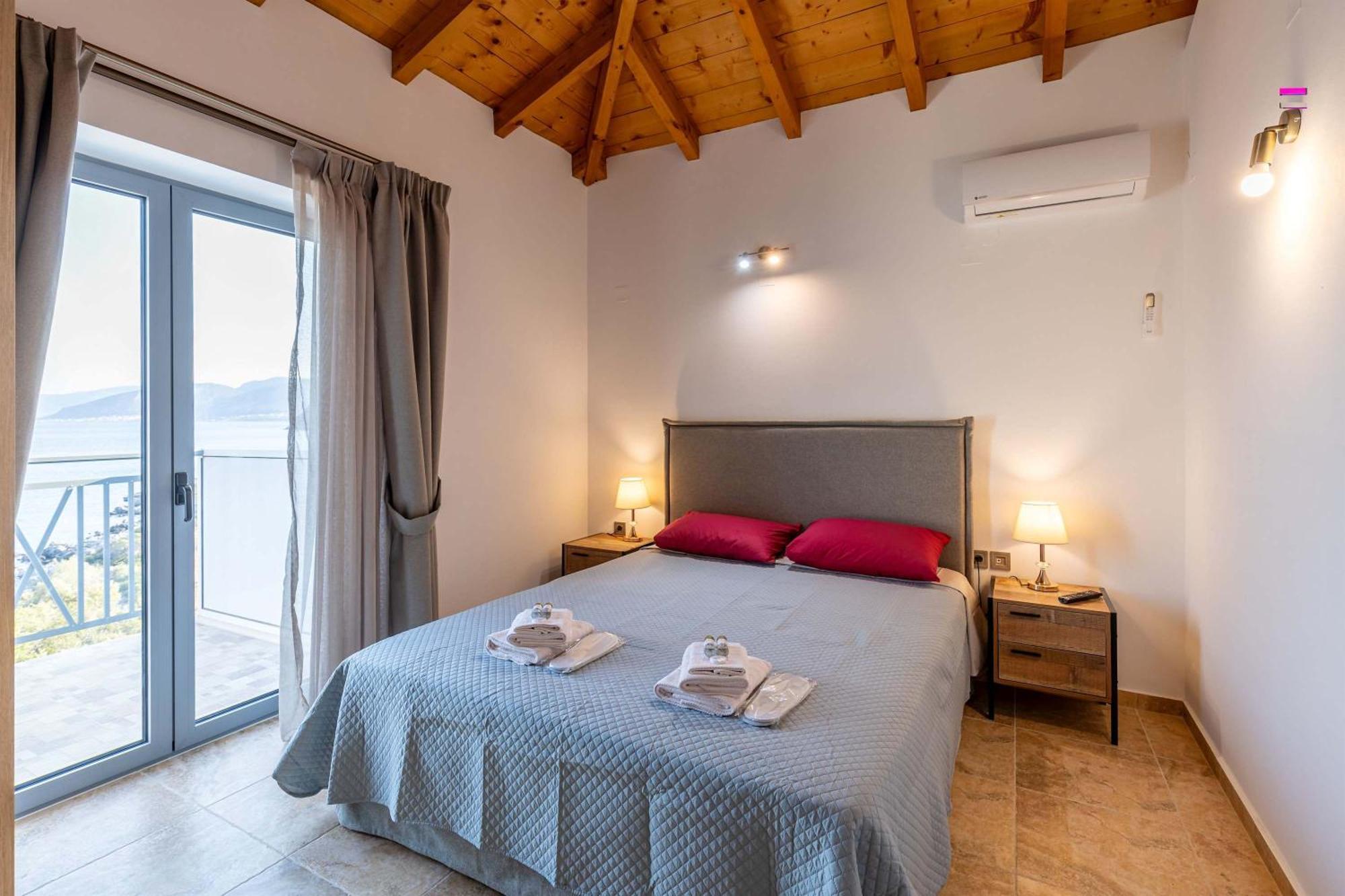 Katerina'S Villas - Monemvasia Beachfront Stone Paradise Exterior photo
